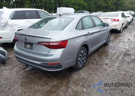 2024 Volkswagen Jetta S z USA, uszkodzony, nr VIN 3VW5M7BU1RM054806